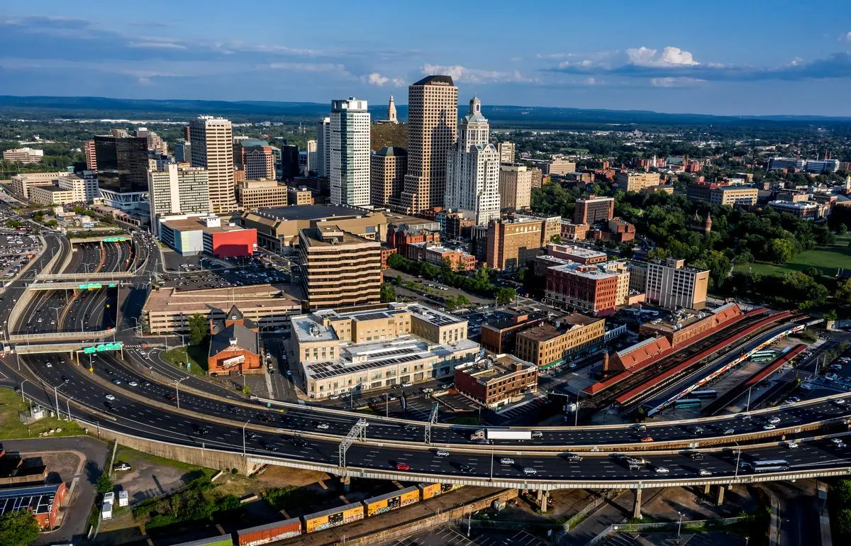Hartford, Connecticut city skyline